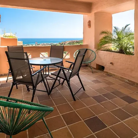 Coto Real 2378 Splendid Views